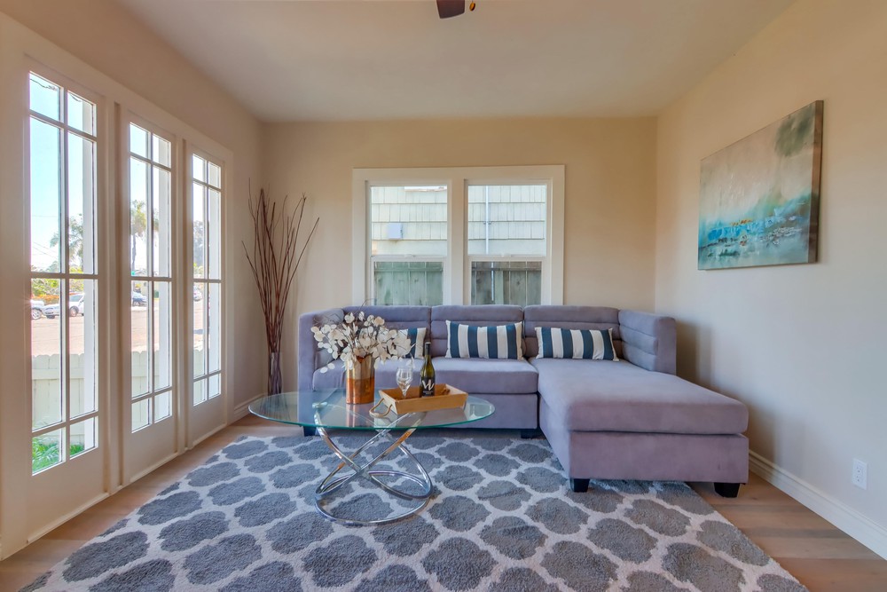 Virtual tour photo 10 of 54 for 2877 Collier Ave