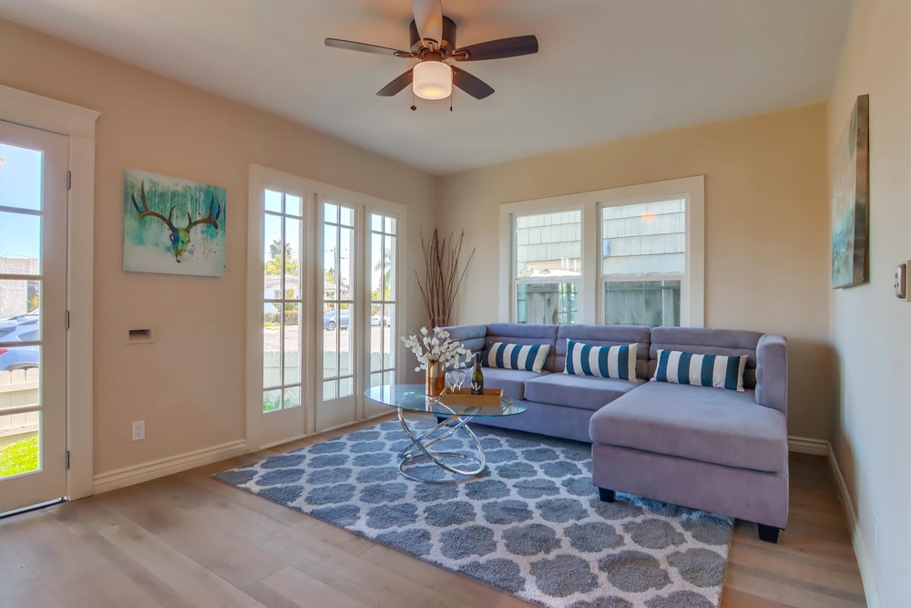 Virtual tour photo 11 of 54 for 2877 Collier Ave
