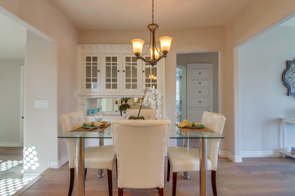 Virtual tour photo 13 of 54 for 2877 Collier Ave