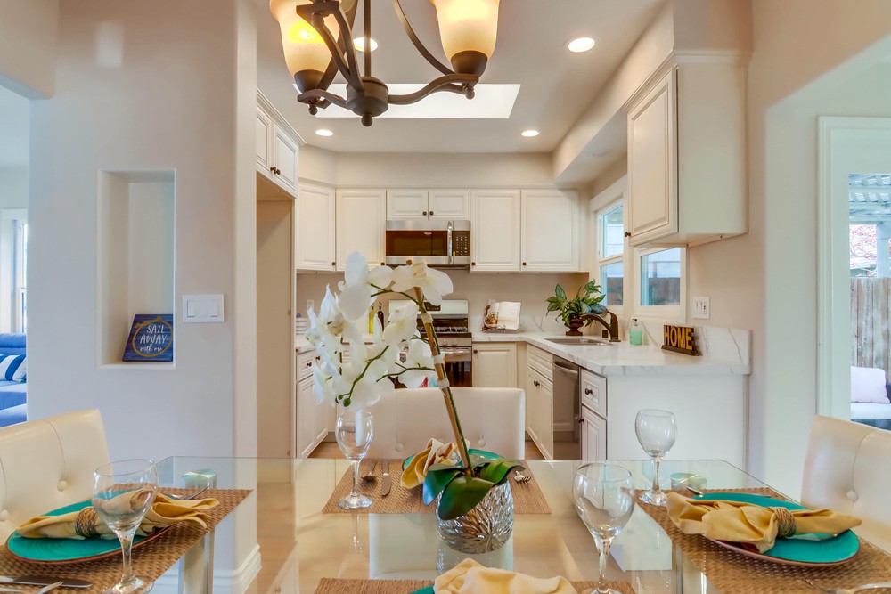 Virtual tour photo 15 of 54 for 2877 Collier Ave