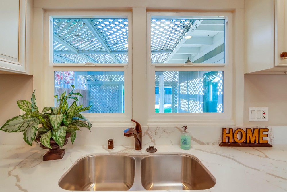 Virtual tour photo 21 of 54 for 2877 Collier Ave