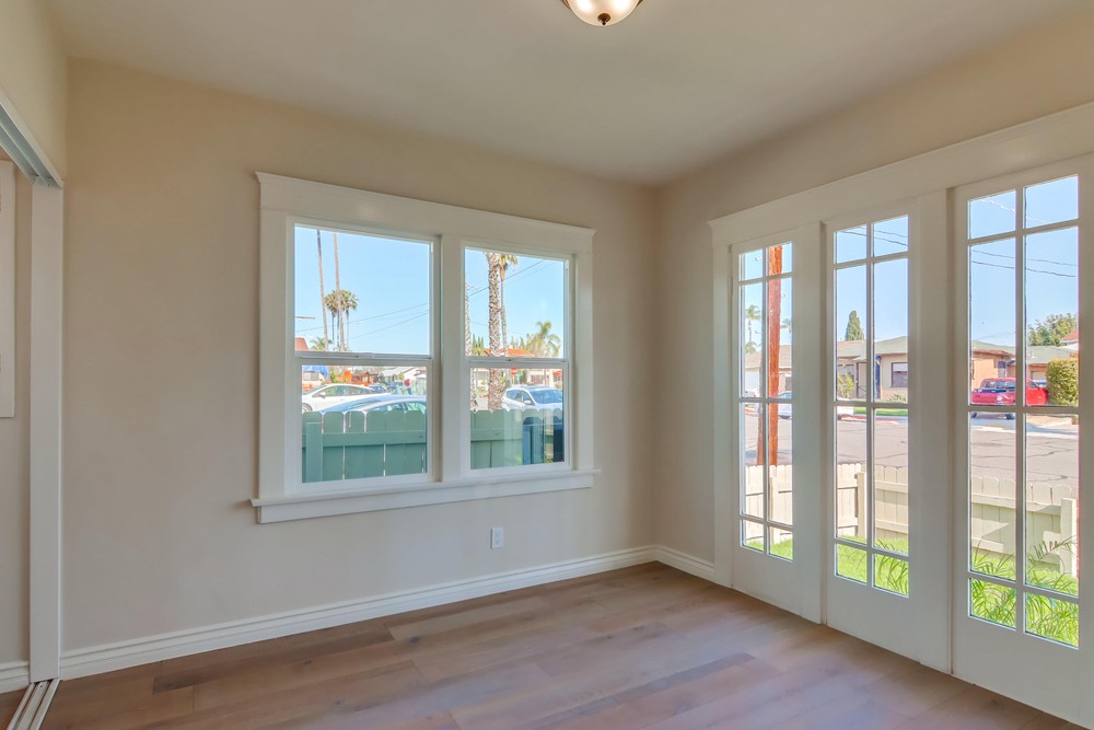 Virtual tour photo 32 of 54 for 2877 Collier Ave