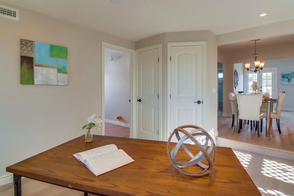 Virtual tour photo 43 of 54 for 2877 Collier Ave