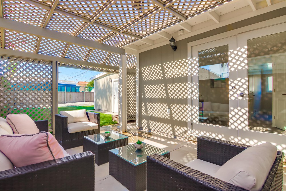 Virtual tour photo 47 of 54 for 2877 Collier Ave