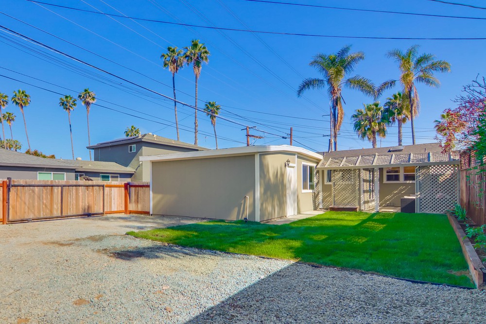 Virtual tour photo 53 of 54 for 2877 Collier Ave