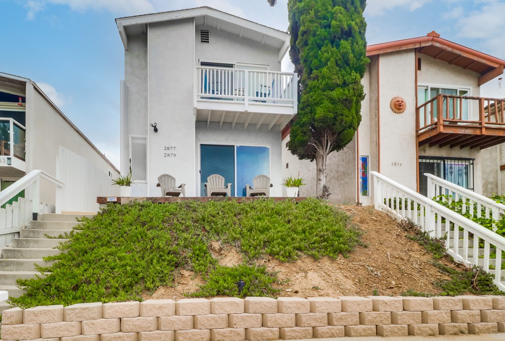 Virtual tour photo 5 of 62 for 2877 McGraw St