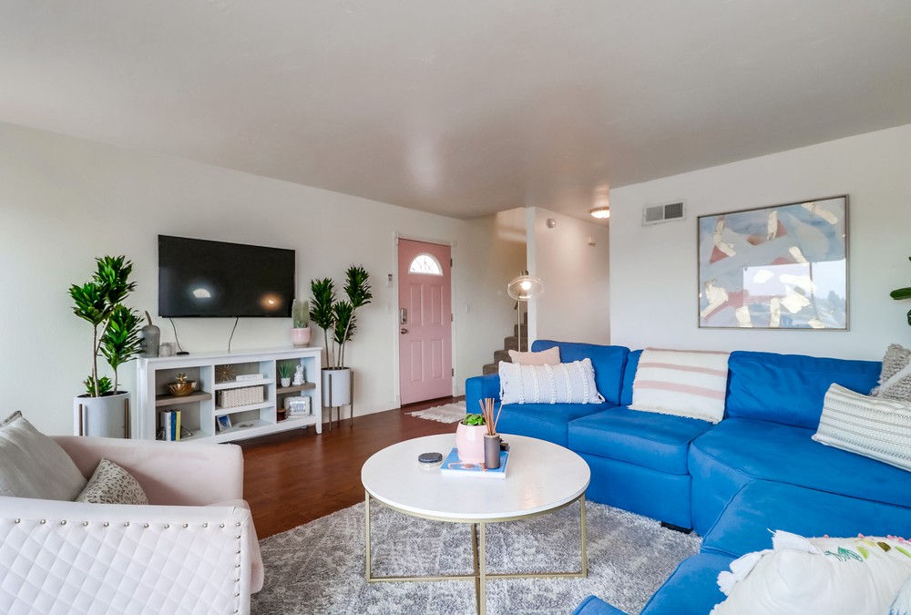 Virtual tour photo 19 of 62 for 2877 McGraw St
