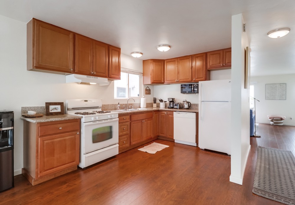 Virtual tour photo 29 of 62 for 2877 McGraw St