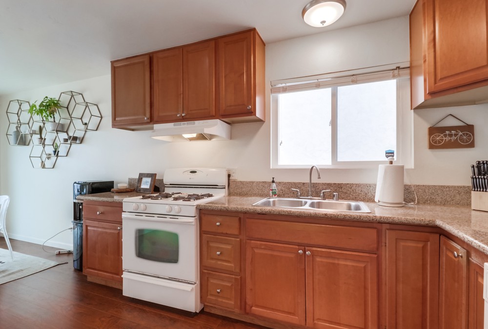 Virtual tour photo 34 of 62 for 2877 McGraw St
