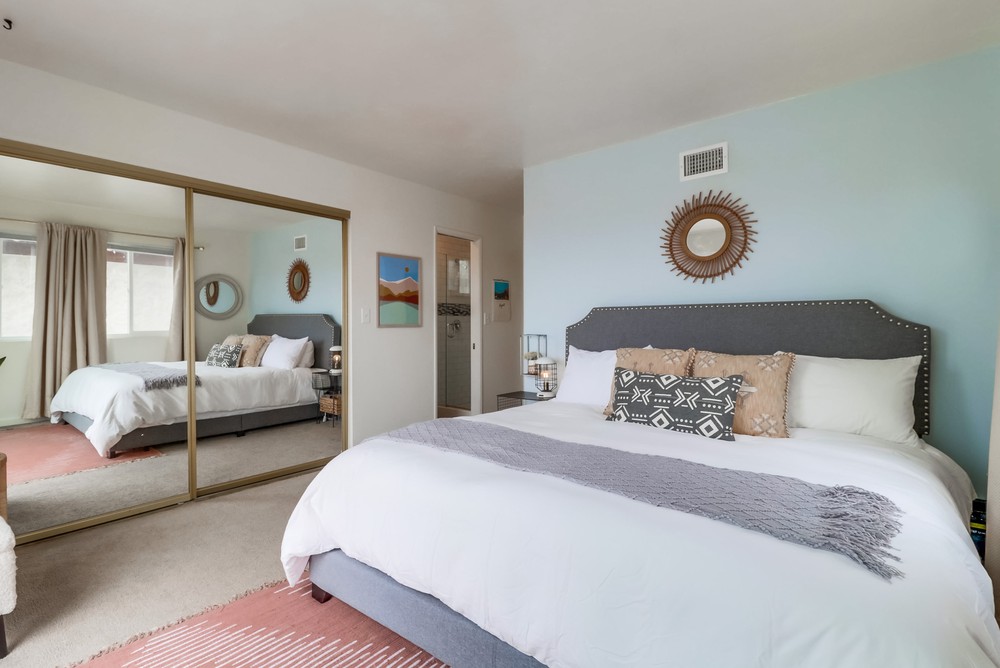 Virtual tour photo 42 of 62 for 2877 McGraw St