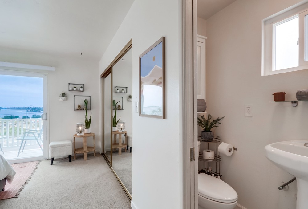 Virtual tour photo 44 of 62 for 2877 McGraw St