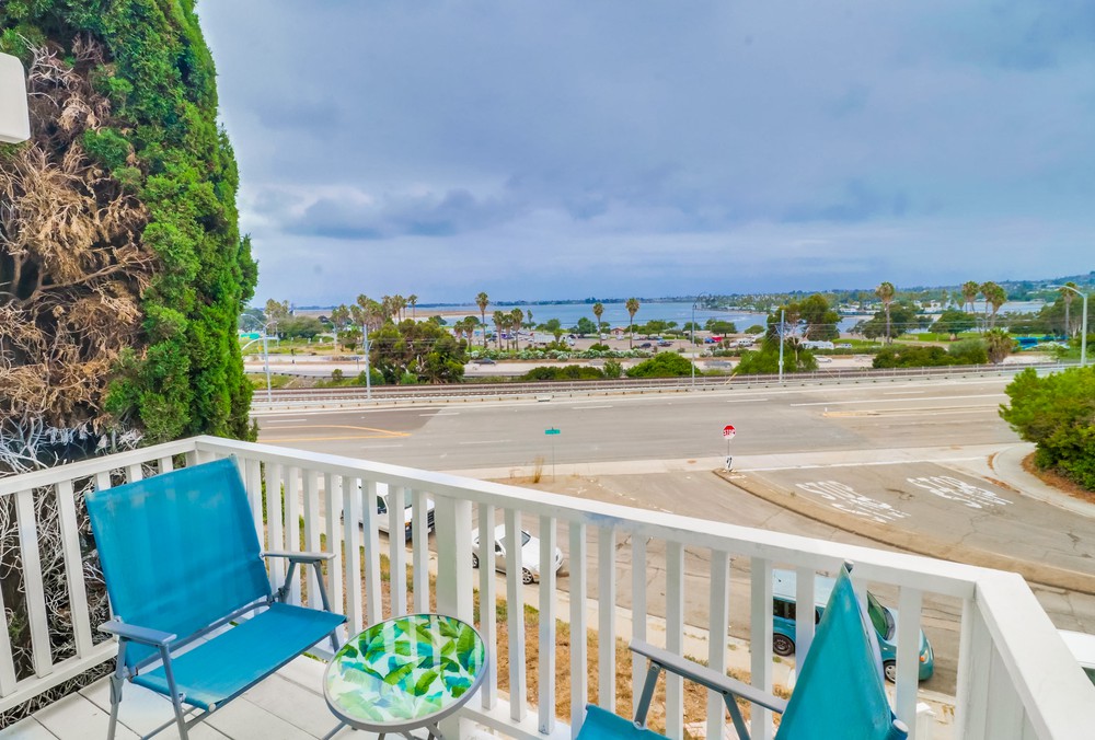Virtual tour photo 48 of 62 for 2877 McGraw St