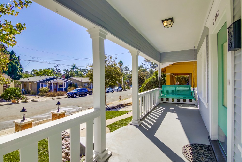Virtual tour photo 5 of 47 for 2878 Fir St. San Diego