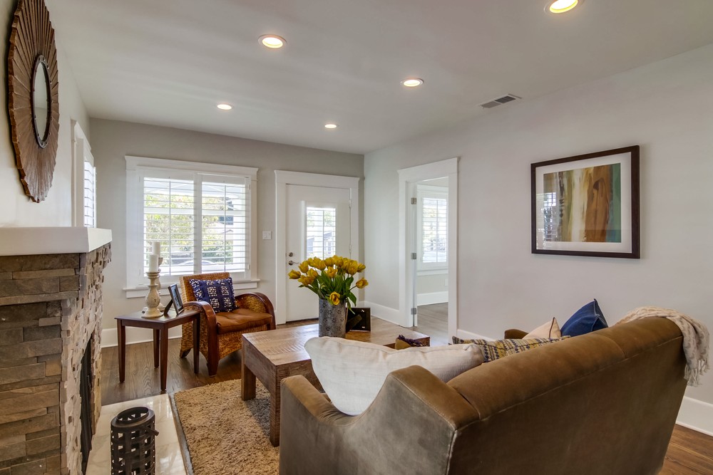 Virtual tour photo 14 of 47 for 2878 Fir St. San Diego