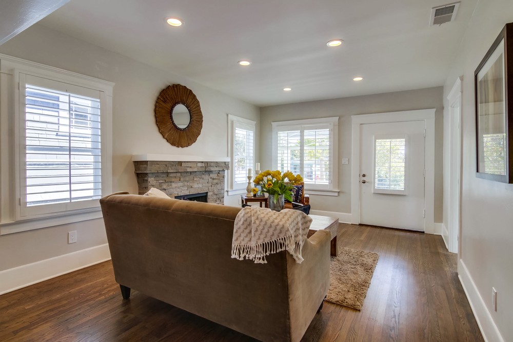 Virtual tour photo 15 of 47 for 2878 Fir St. San Diego