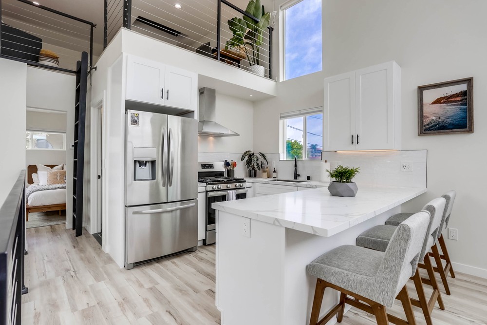 Virtual tour photo 12 of 35 for 2879 McGraw St