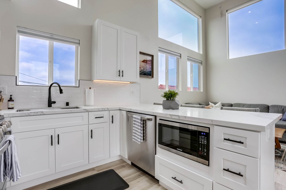 Virtual tour photo 16 of 35 for 2879 McGraw St
