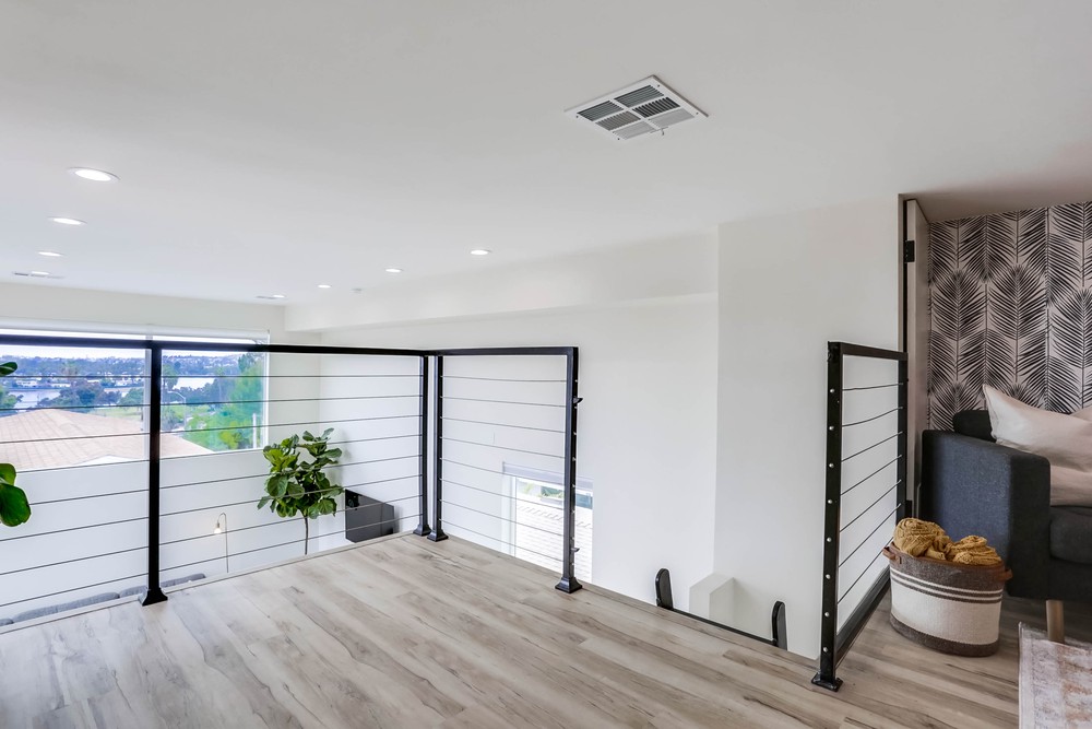 Virtual tour photo 19 of 35 for 2879 McGraw St