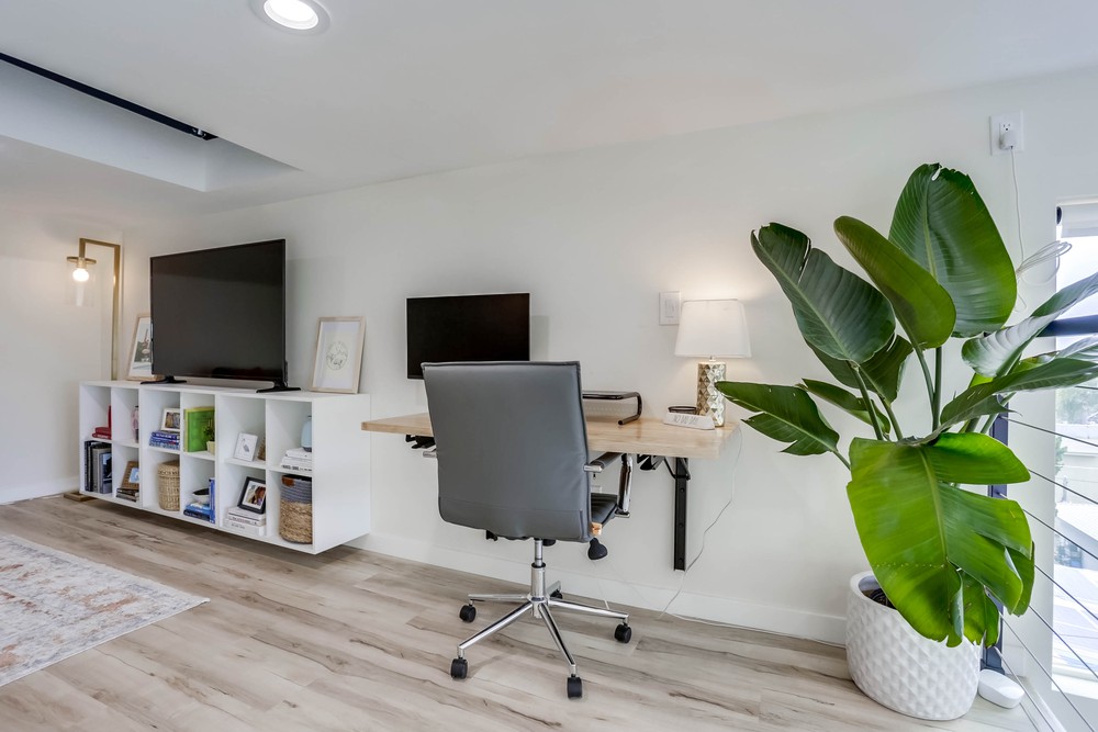 Virtual tour photo 20 of 35 for 2879 McGraw St