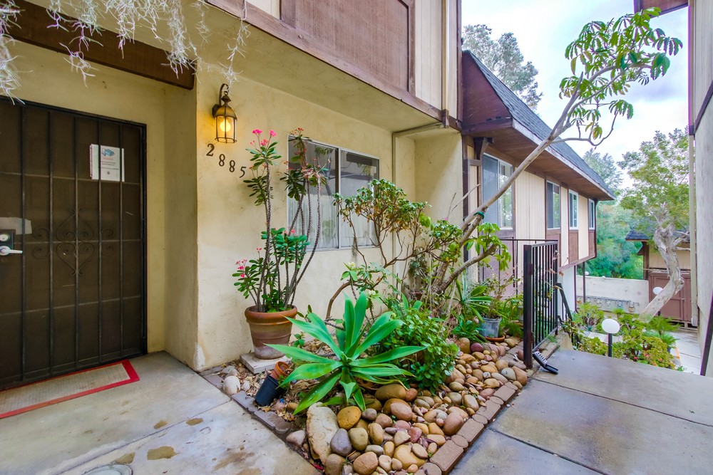 Virtual tour photo 6 of 43 for 2885 47th St
