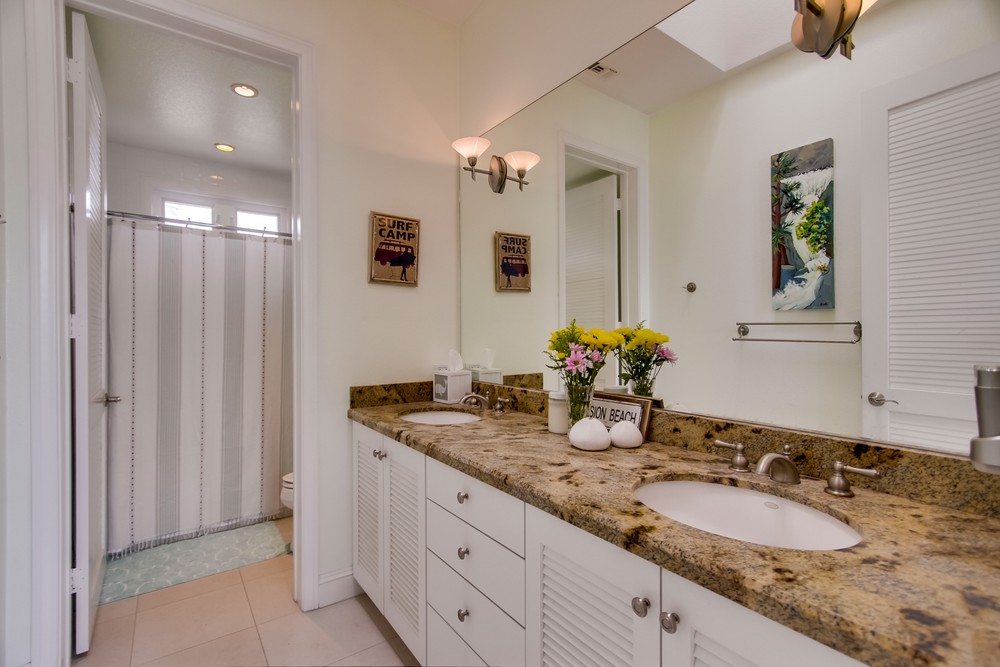 Virtual tour photo 55 of 74 for Bayside Sunrise