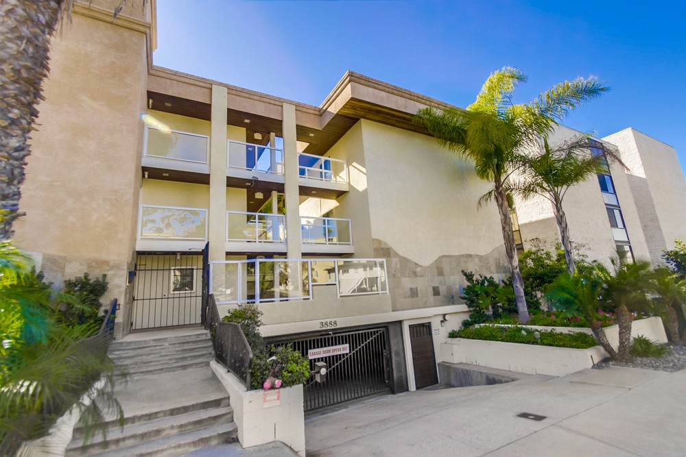 Virtual tour photo 4 of 53 for 3888 Riviera Dr #404