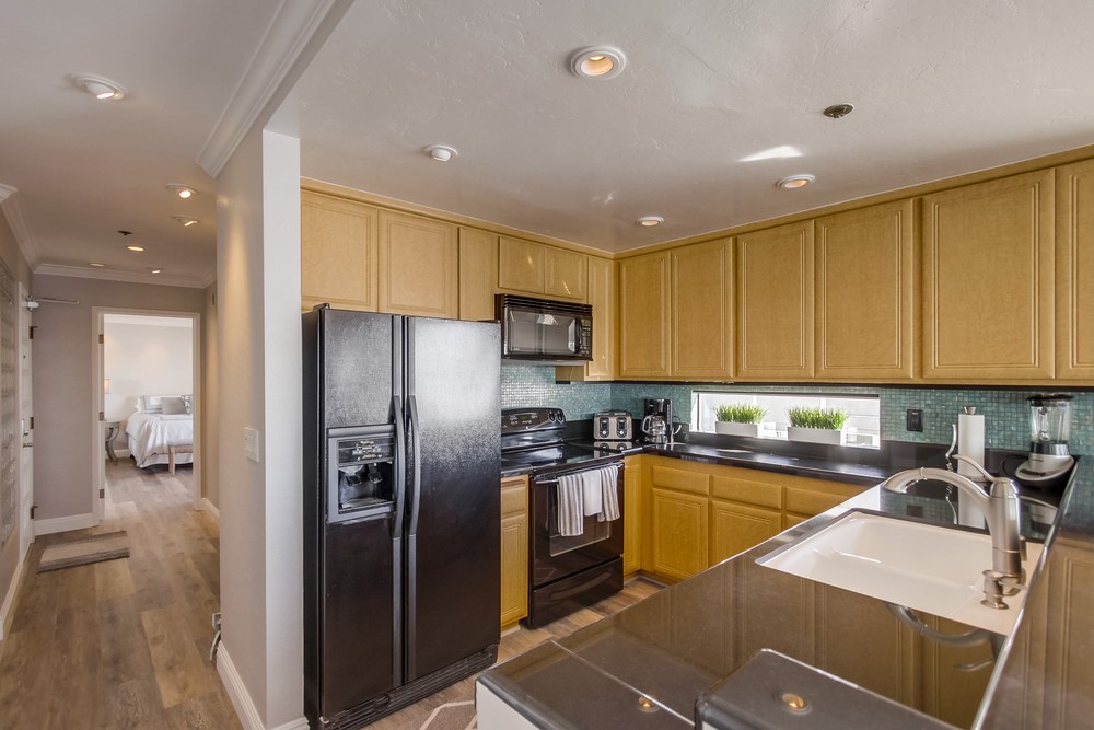 Virtual tour photo 20 of 53 for 3888 Riviera Dr #404