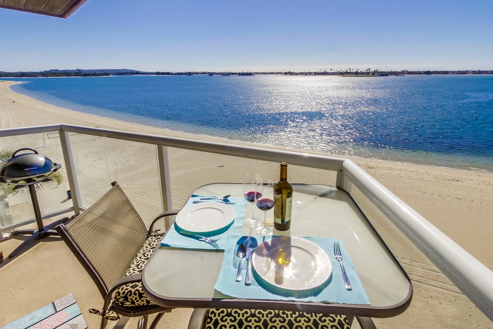 Virtual tour photo 24 of 53 for 3888 Riviera Dr #404