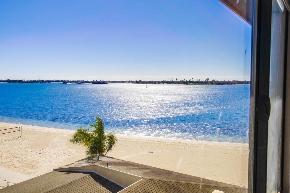 Virtual tour photo 37 of 53 for 3888 Riviera Dr #404