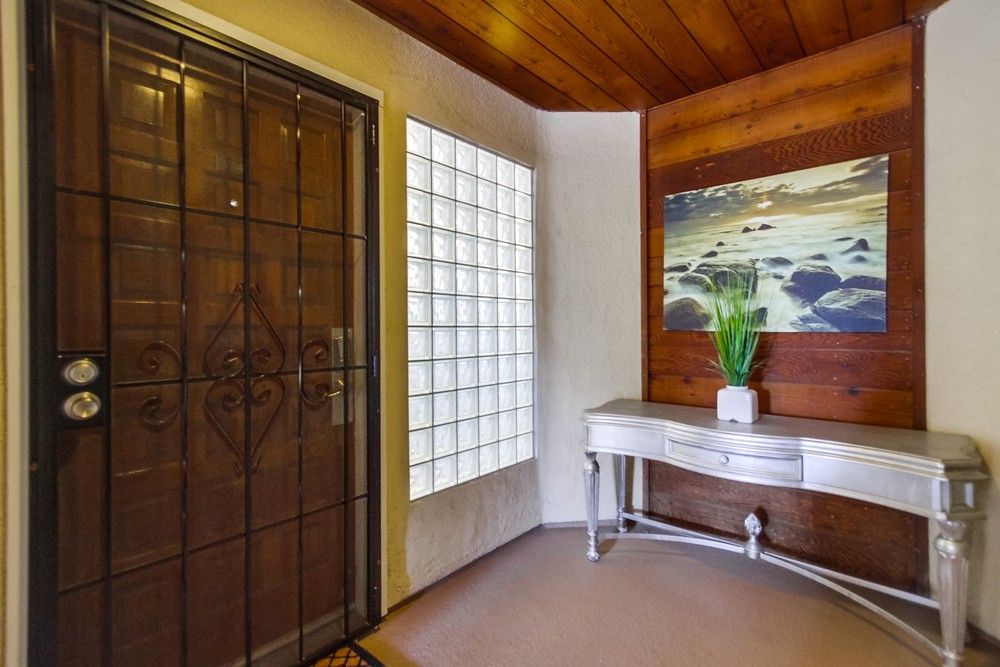 Virtual tour photo 43 of 53 for 3888 Riviera Dr #404