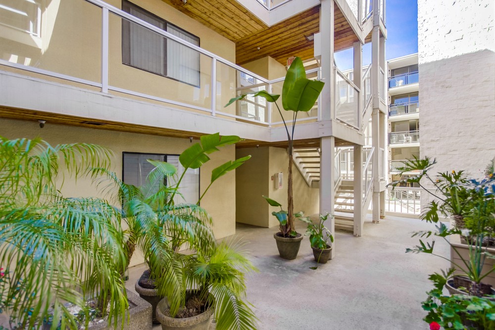 Virtual tour photo 44 of 53 for 3888 Riviera Dr #404