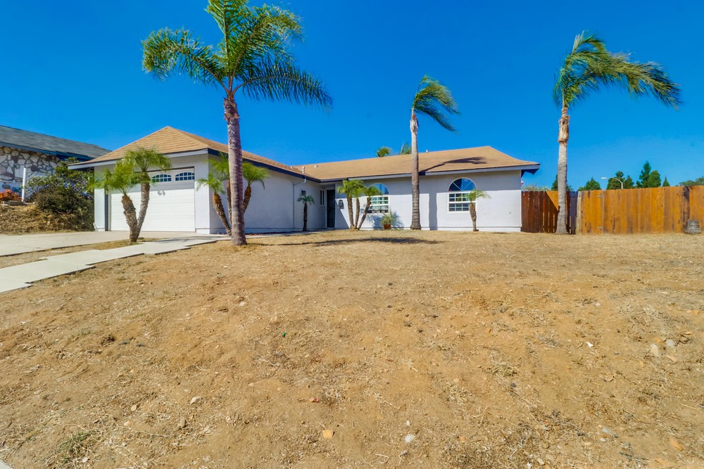 Virtual tour photo 6 of 32 for 2890 Donax Ave