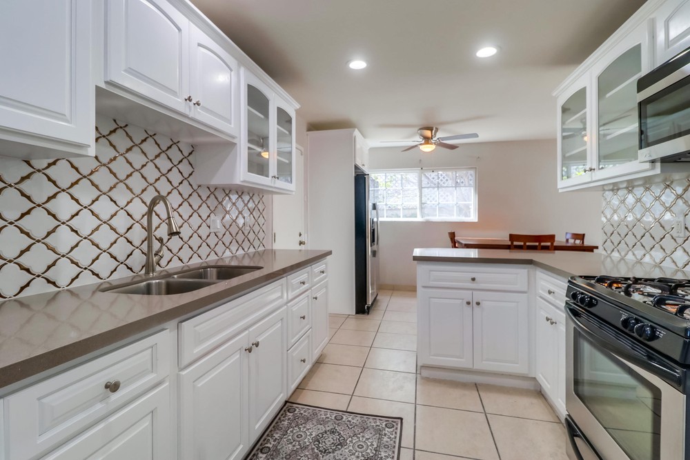 Virtual tour photo 17 of 32 for 2890 Donax Ave