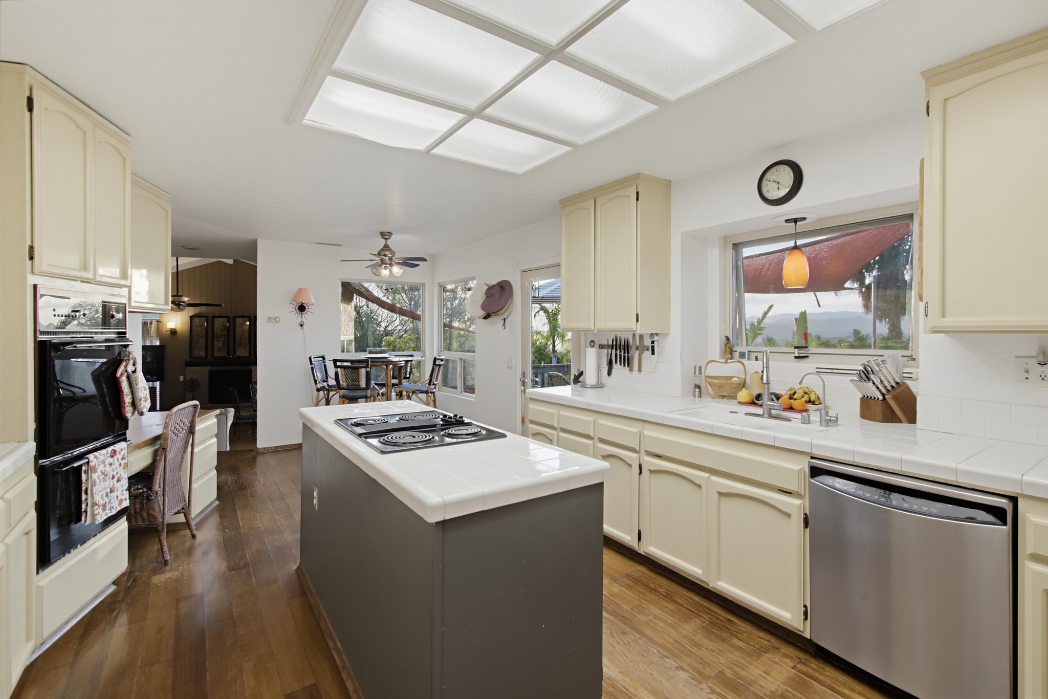 Virtual tour photo 39 of 152 for 2890 Vista Del Rio