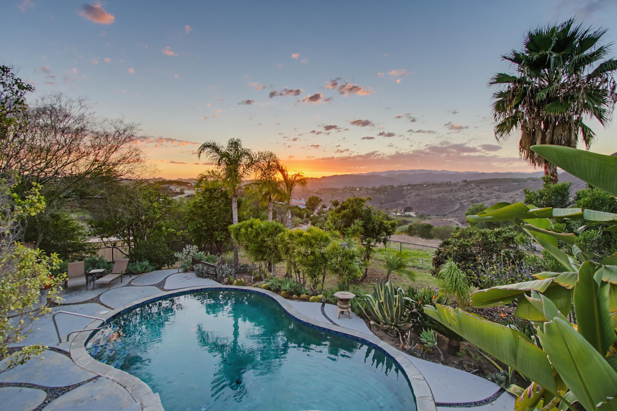 Virtual tour photo 89 of 152 for 2890 Vista Del Rio