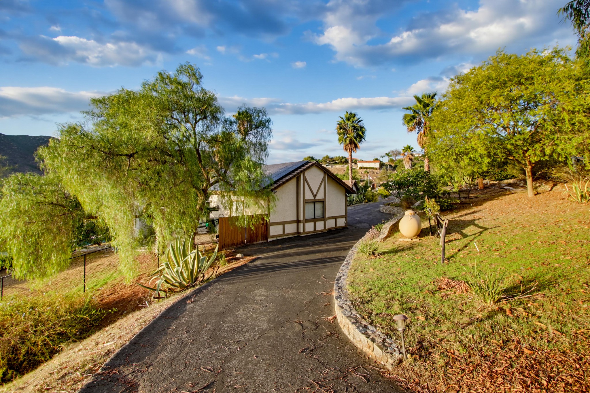 Virtual tour photo 96 of 152 for 2890 Vista Del Rio
