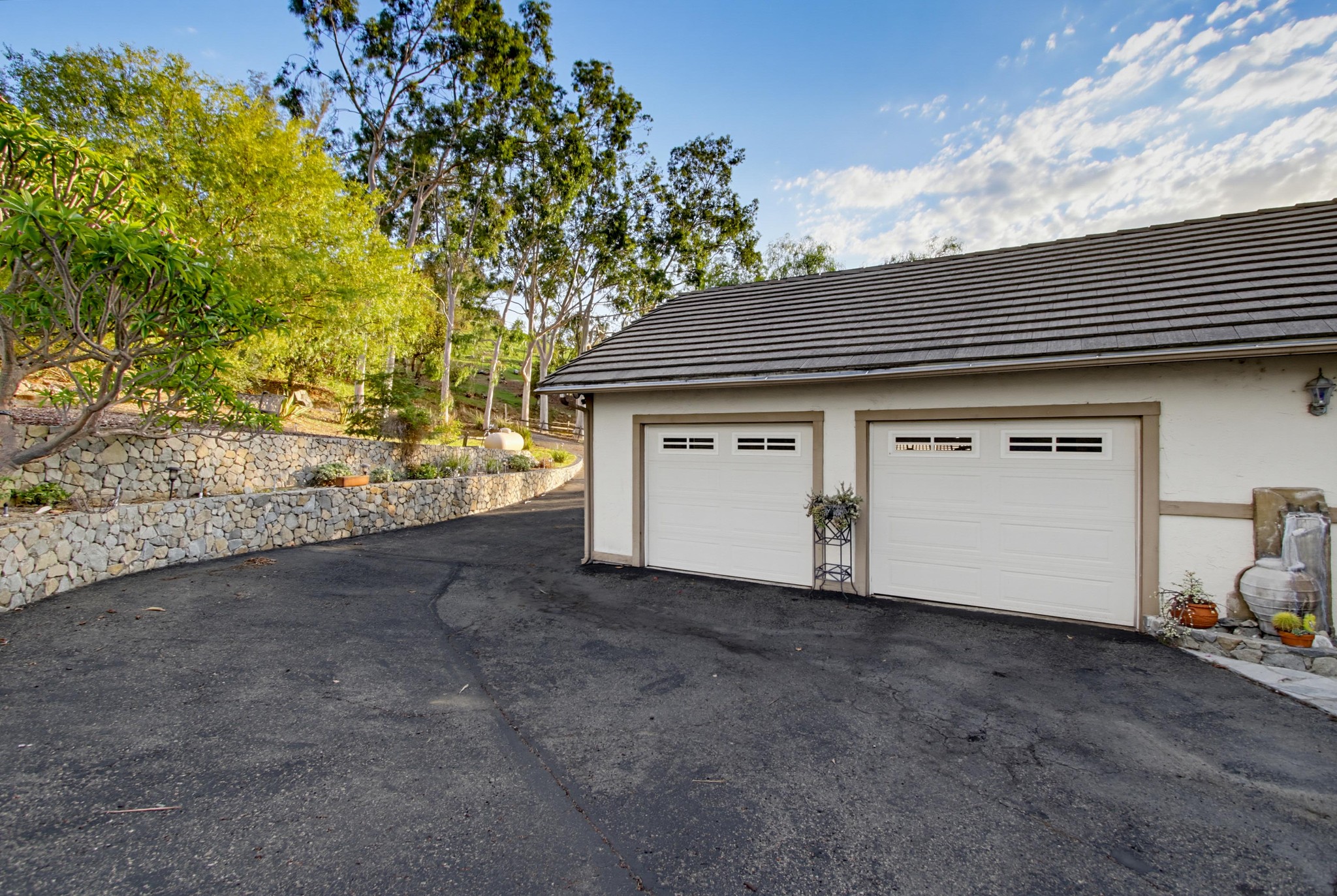 Virtual tour photo 99 of 152 for 2890 Vista Del Rio