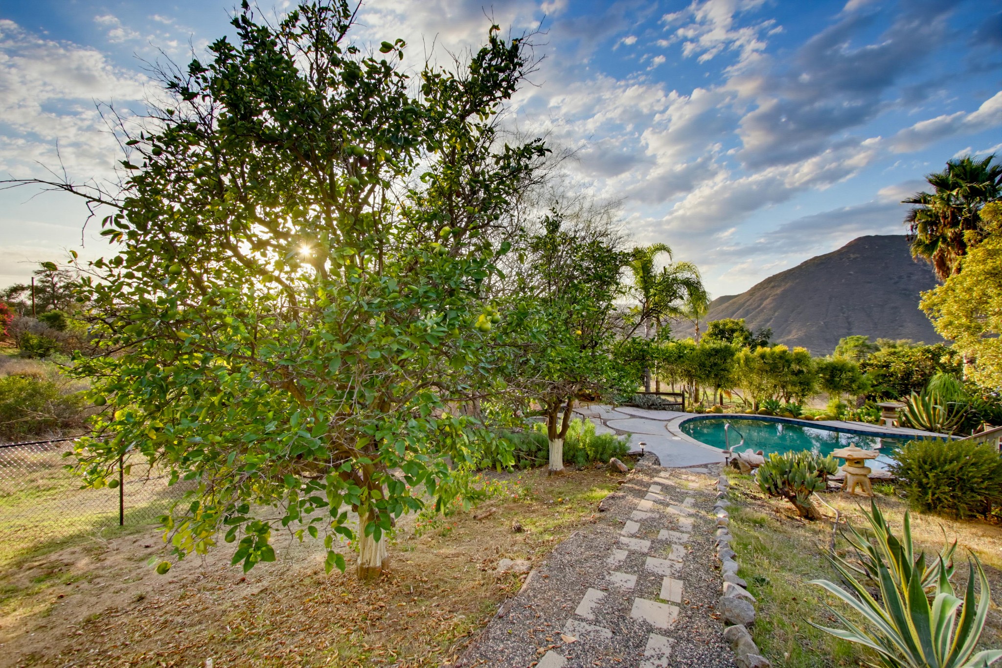 Virtual tour photo 103 of 152 for 2890 Vista Del Rio
