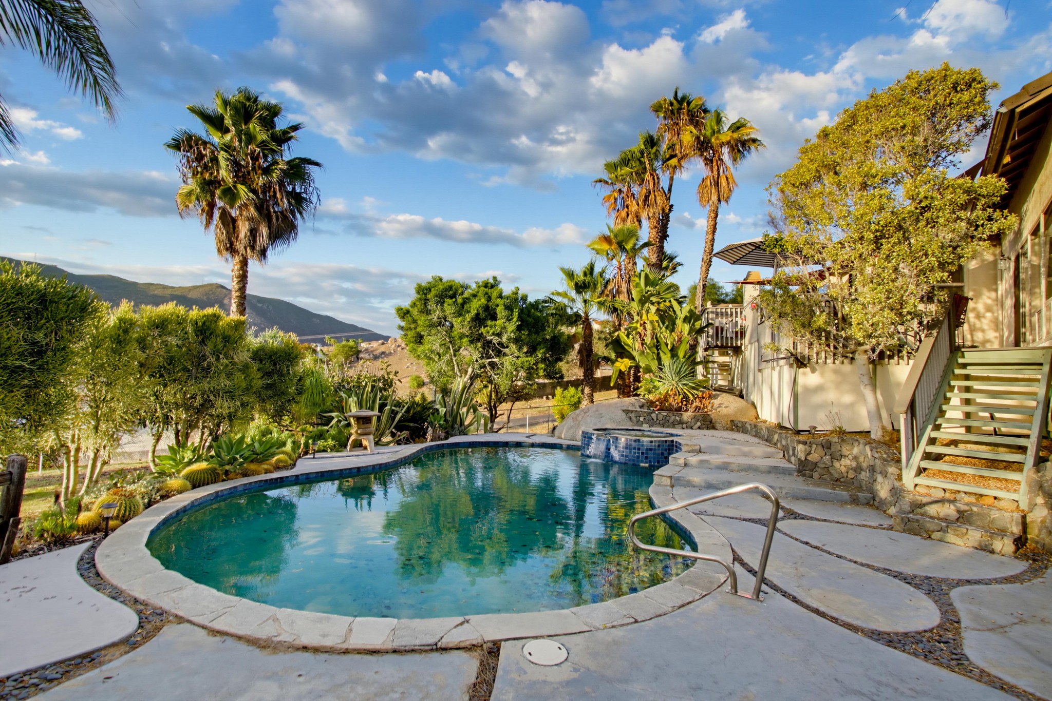 Virtual tour photo 105 of 152 for 2890 Vista Del Rio