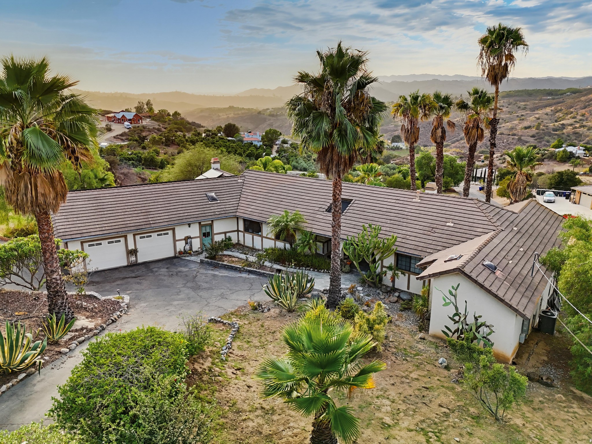 Virtual tour photo 123 of 152 for 2890 Vista Del Rio