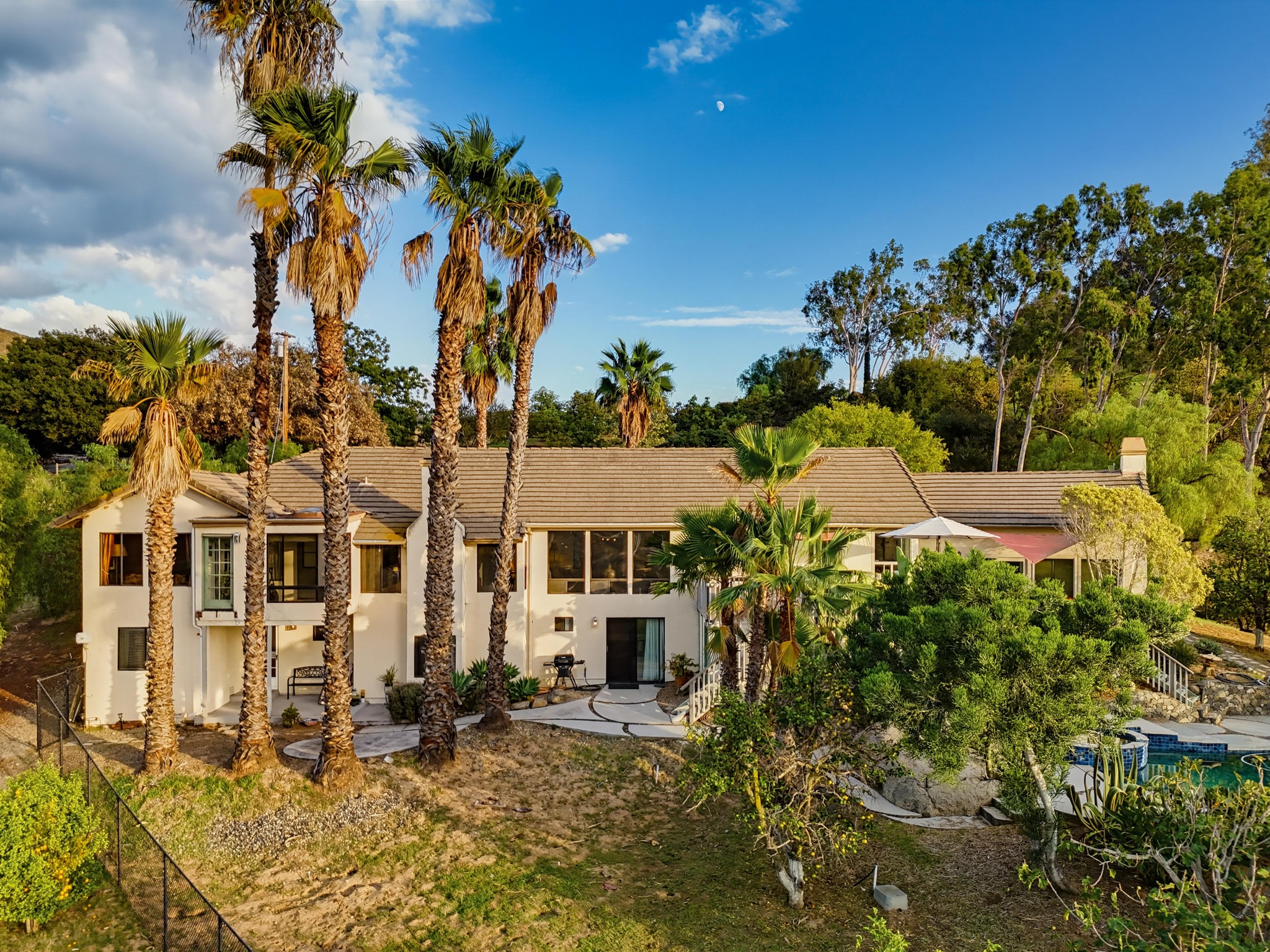 Virtual tour photo 136 of 152 for 2890 Vista Del Rio