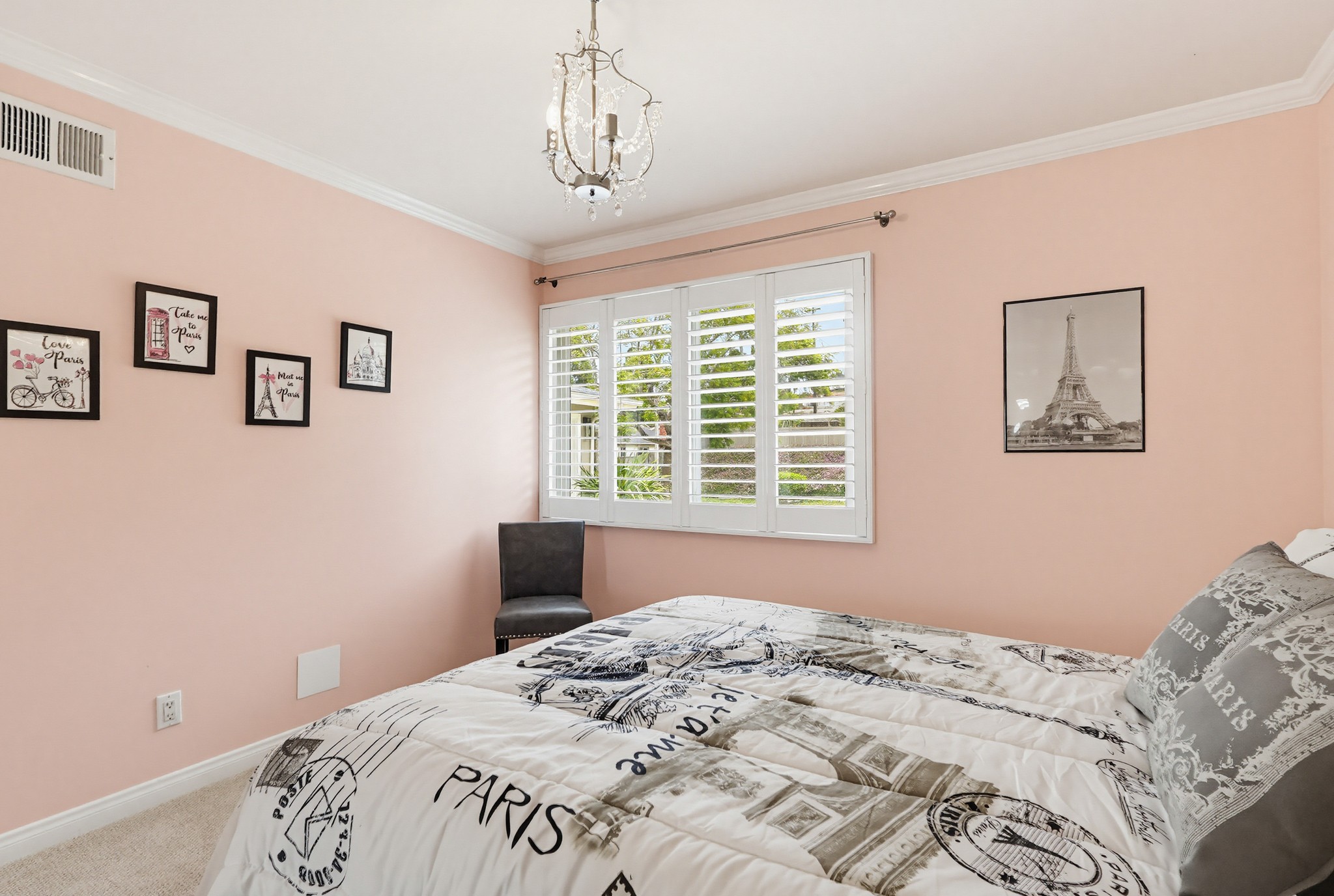 Virtual tour photo 60 of 106 for 28915 Sprucegrove Dr