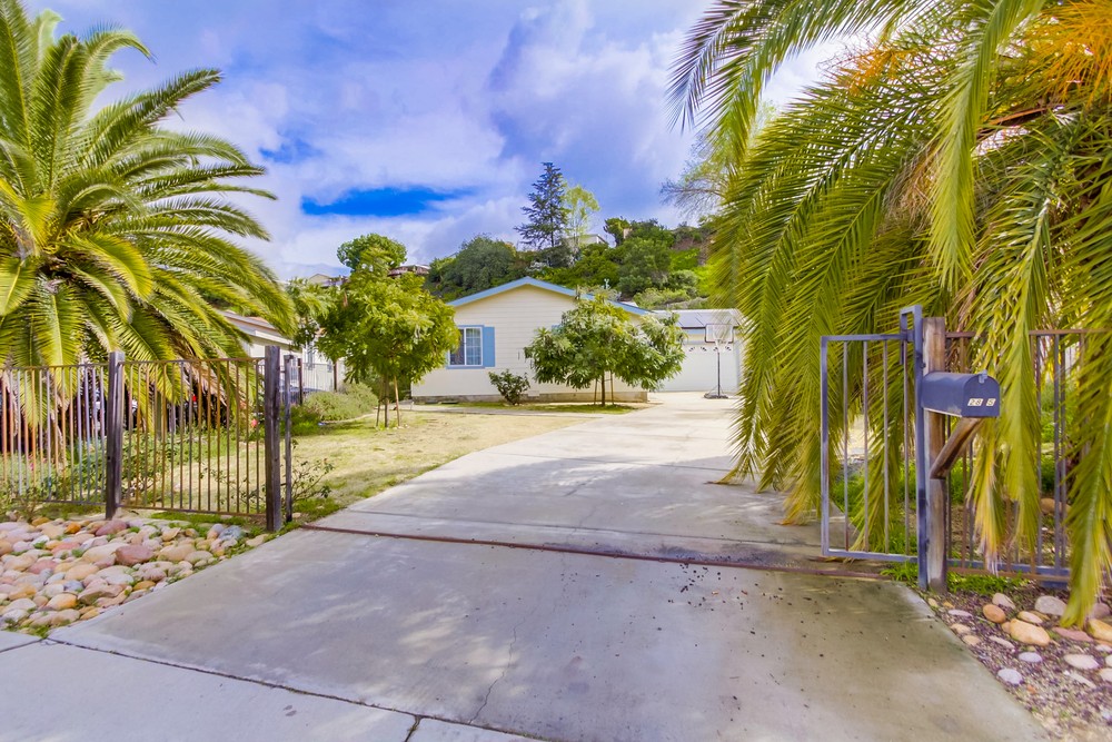 Virtual tour photo 1 of 42 for 2895 Chollas Rd