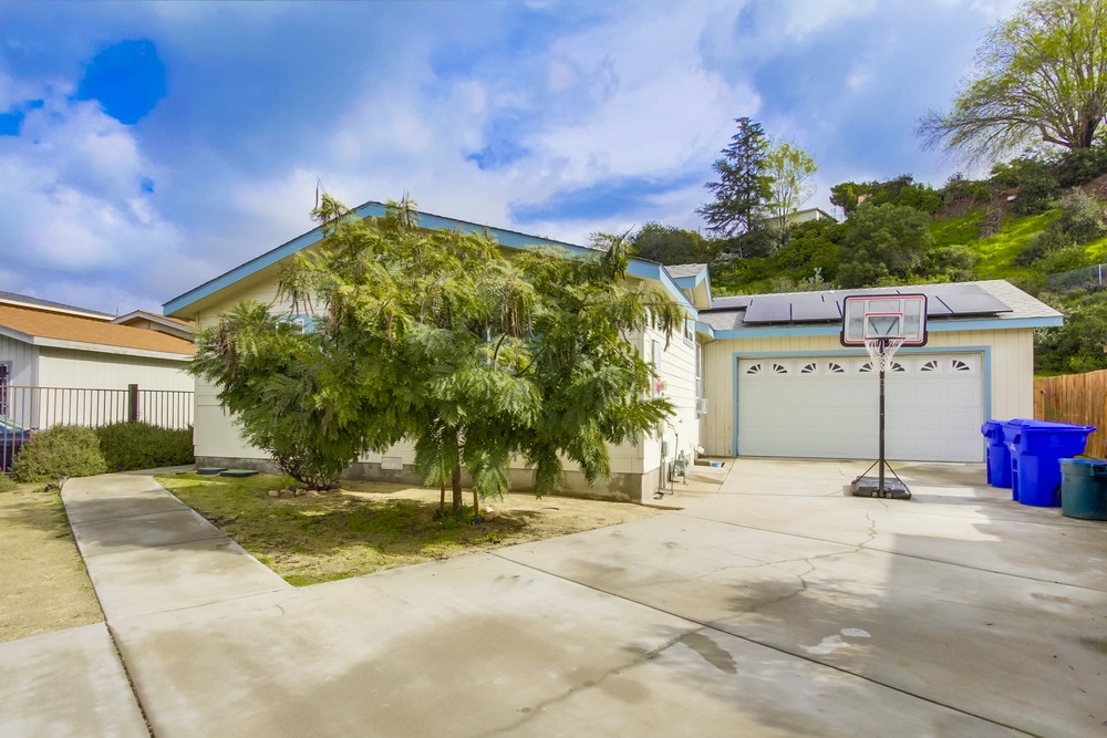 Virtual tour photo 5 of 42 for 2895 Chollas Rd
