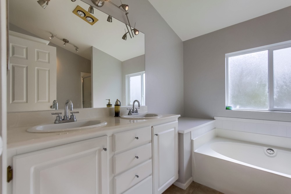 Virtual tour photo 24 of 42 for 2895 Chollas Rd