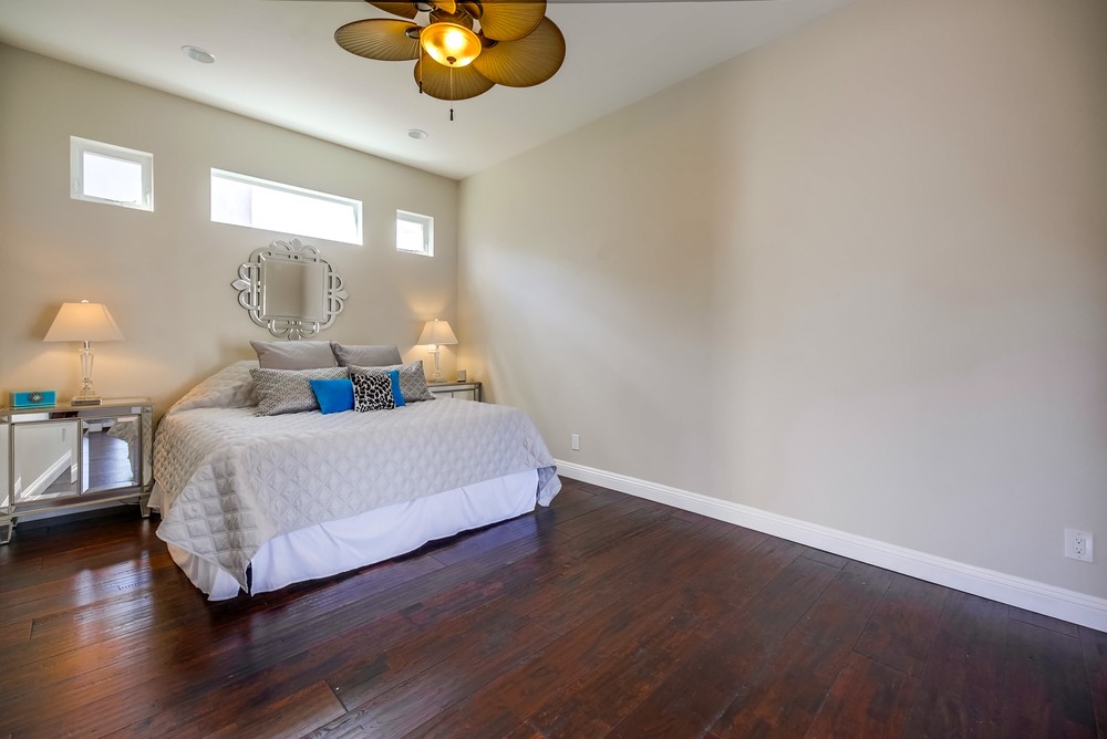 Virtual tour photo 26 of 50 for 2896 Copley Ave