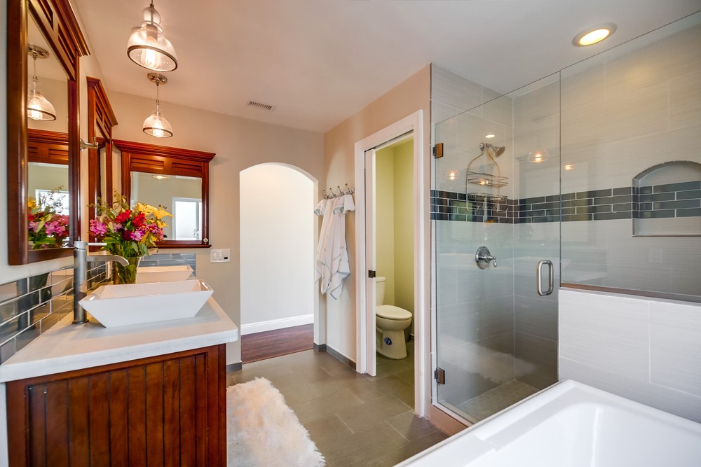 Virtual tour photo 30 of 50 for 2896 Copley Ave