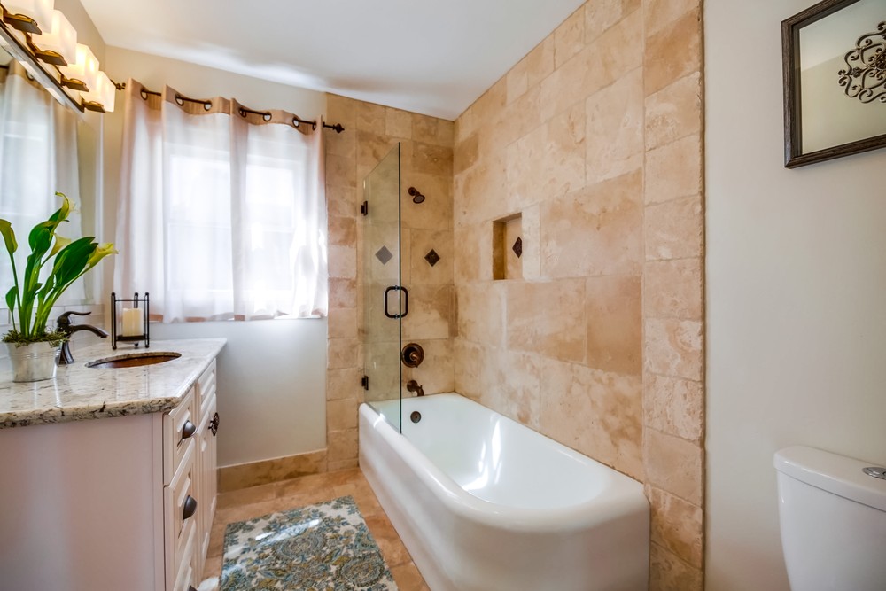 Virtual tour photo 36 of 50 for 2896 Copley Ave