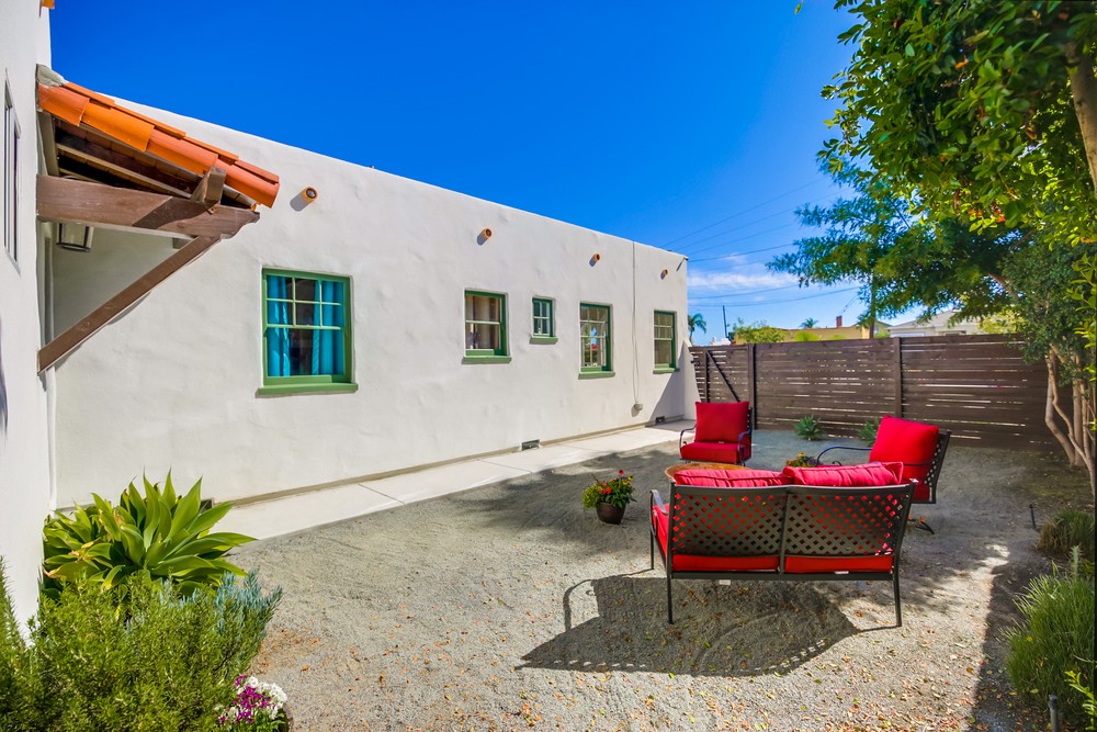 Virtual tour photo 39 of 50 for 2896 Copley Ave