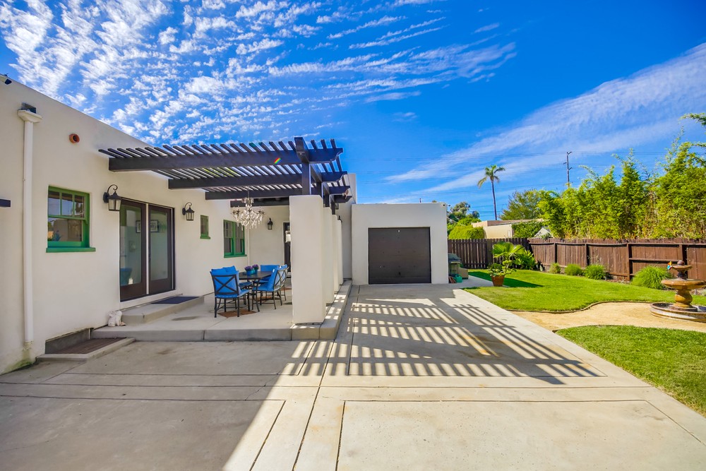 Virtual tour photo 44 of 50 for 2896 Copley Ave